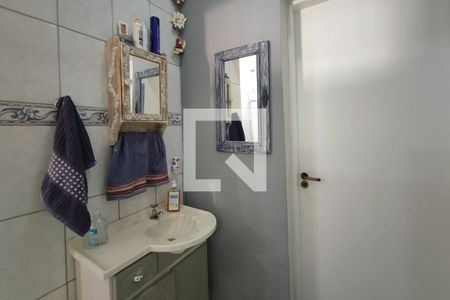 Casa à venda com 250m², 4 quartos e 2 vagasLavabo