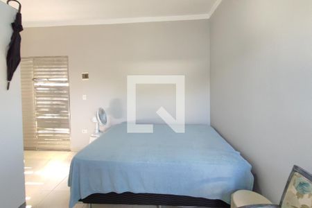 Casa à venda com 250m², 4 quartos e 2 vagasQuarto Suíte 