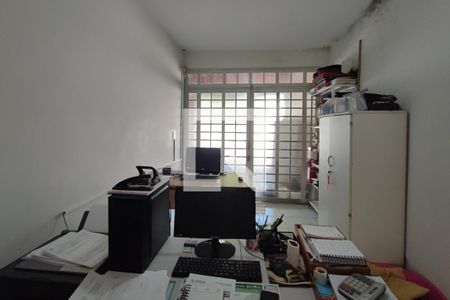 Casa à venda com 250m², 4 quartos e 2 vagasComôdo Extra