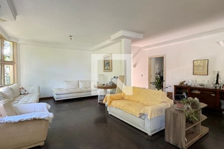 Sala de casa de condomínio à venda com 4 quartos, 350m² em Alphaville, Santana de Parnaíba
