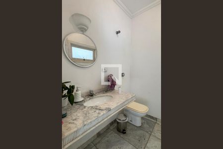 Lavabo de casa de condomínio para alugar com 4 quartos, 350m² em Alphaville, Santana de Parnaíba