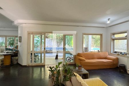 Sala de casa de condomínio à venda com 4 quartos, 350m² em Alphaville, Santana de Parnaíba