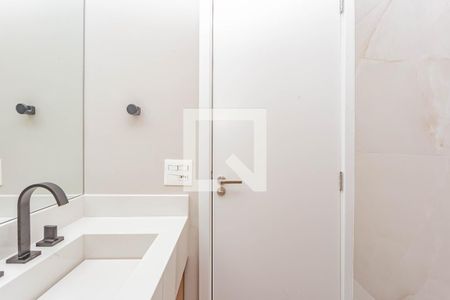 Apartamento à venda com 158m², 3 quartos e 2 vagasBanheiro da Suíte 2