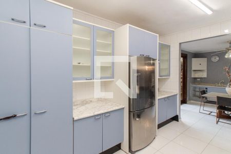 Casa à venda com 1000m², 4 quartos e 4 vagasCozinha