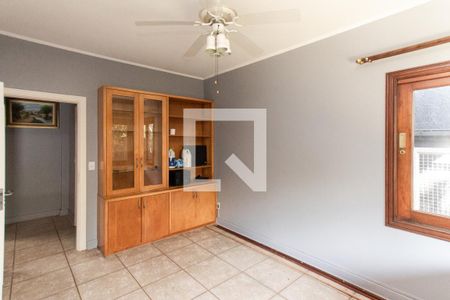 Casa à venda com 1000m², 4 quartos e 4 vagasEscritório