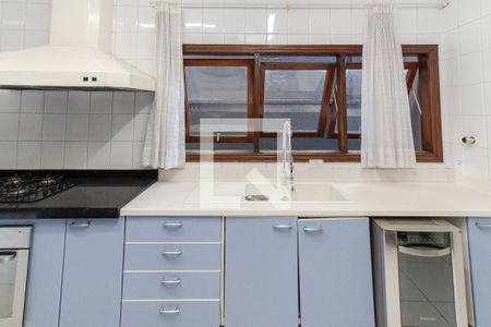 Casa à venda com 1000m², 4 quartos e 4 vagasCozinha