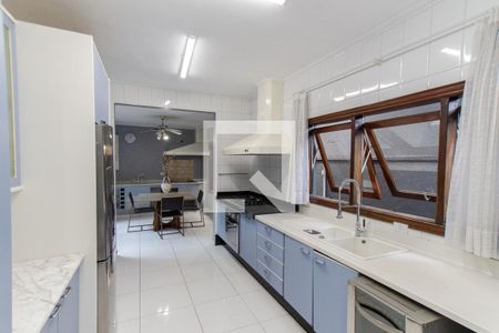 Casa à venda com 1000m², 4 quartos e 4 vagasCozinha