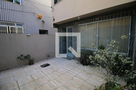 Casa à venda com 165m², 3 quartos e sem vagaQuintal