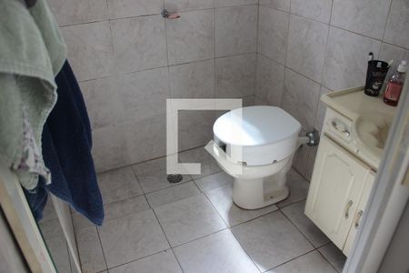 Banheiro de casa para alugar com 2 quartos, 83m² em Jardim das Estrelas, Sorocaba