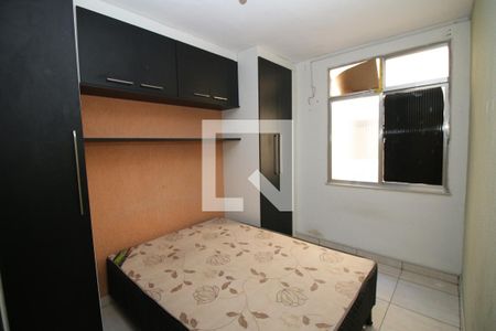 Quarto 2 de apartamento para alugar com 2 quartos, 60m² em Olaria, Rio de Janeiro