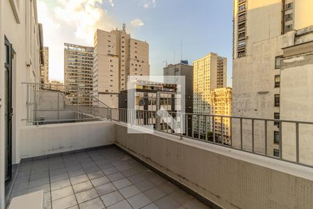 Varanda de kitnet/studio para alugar com 1 quarto, 46m² em República, São Paulo