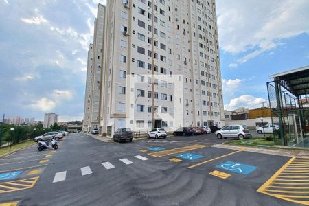 Apartamento para alugar com 43m², 2 quartos e 1 vaga Apartamento para alugar com 43m², 2 quartos e 1 vagaFachada do Bloco