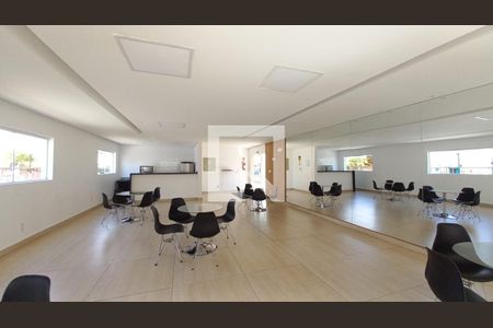 Apartamento para alugar com 43m², 2 quartos e 1 vaga Apartamento para alugar com 43m², 2 quartos e 1 vagaÁrea comum - Salão de festas