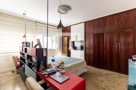 Apartamento à venda com 270m², 4 quartos e 2 vagasSuíte 1 - Quarto