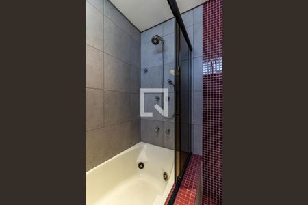 Apartamento à venda com 270m², 4 quartos e 2 vagasSuíte 1 - Banheiro