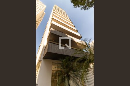Apartamento à venda com 270m², 4 quartos e 2 vagasFachada