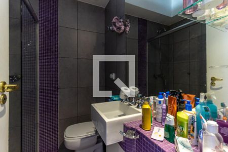 Apartamento à venda com 270m², 4 quartos e 2 vagasSuíte 2 - Banheiro