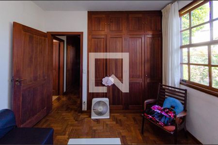 Casa para alugar com 465m², 4 quartos e 5 vagasQuarto 2