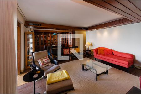 Casa para alugar com 465m², 4 quartos e 5 vagasSala 2