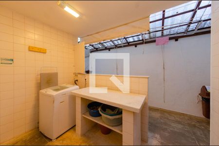 Casa para alugar com 465m², 4 quartos e 5 vagasÁrea de serviço