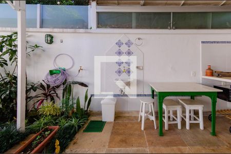 Casa para alugar com 465m², 4 quartos e 5 vagasÁrea gourmet