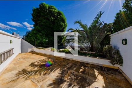 Casa para alugar com 465m², 4 quartos e 5 vagasTerraço