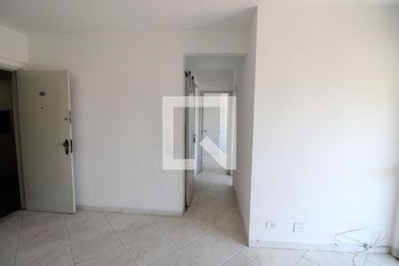 Corredor de apartamento para alugar com 2 quartos, 53m² em Méier, Rio de Janeiro