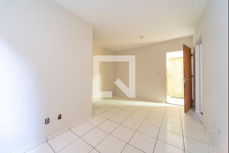 Sala de apartamento à venda com 2 quartos, 43m² em Vila Eldizia, Santo André