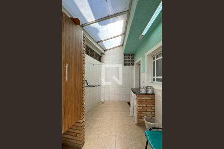 Casa de condomínio à venda com 130m², 3 quartos e 2 vagasÁrea de Serviço