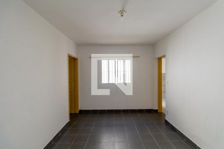 Sala  de casa para alugar com 2 quartos, 90m² em Itaquera, São Paulo
