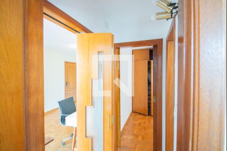 Corredor de apartamento para alugar com 2 quartos, 74m² em Vila Mariana, São Paulo