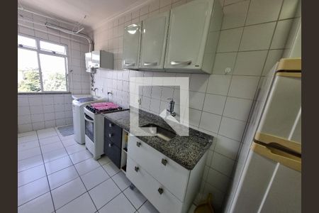 Apartamento para alugar com 60m², 2 quartos e 2 vagas Apartamento para alugar com 60m², 2 quartos e 2 vagasCozinha