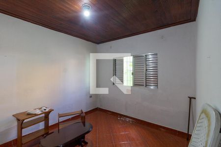Casa para alugar com 4 quartos, 260m² em Vila Yolanda, Osasco