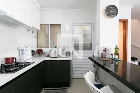 Casa de condomínio à venda com 72m², 2 quartos e 1 vagaCozinha