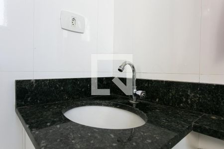 Casa de condomínio à venda com 72m², 2 quartos e 1 vagaBanheiro da Suíte 2