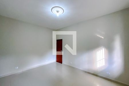 Quarto de casa para alugar com 1 quarto, 60m² em Vila Bertioga, São Paulo