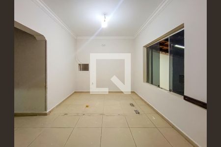 Sala de casa para alugar com 2 quartos, 260m² em Água Branca, São Paulo