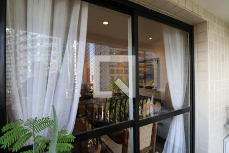 Apartamento à venda com 92m², 3 quartos e 2 vagasVaranda