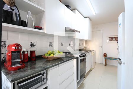 Apartamento à venda com 92m², 3 quartos e 2 vagasCozinha