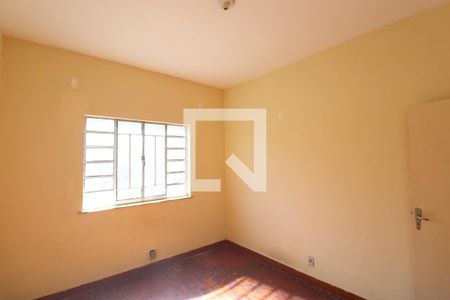 Quarto 1 de casa para alugar com 3 quartos, 70m² em Centro, São Gonçalo