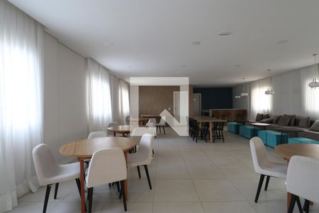 Apartamento para alugar com 35m², 2 quartos e sem vagaÁrea comum - Salão de festas