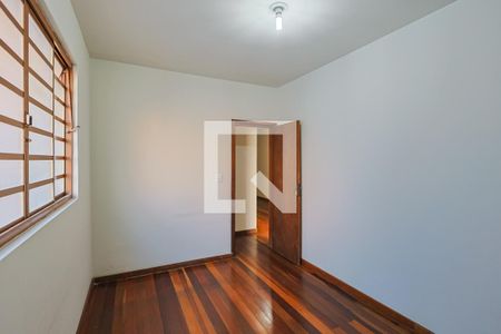 Quarto 2 de apartamento para alugar com 2 quartos, 66m² em São Paulo, Belo Horizonte