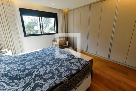 Apartamento à venda com 207m², 3 quartos e 4 vagas Apartamento à venda com 207m², 3 quartos e 4 vagasSuíte 1