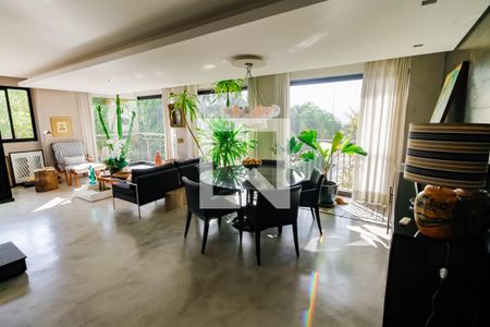 Sala de apartamento à venda com 3 quartos, 207m² em Jardim Panorama, São Paulo