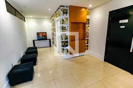 Apartamento à venda com 207m², 3 quartos e 4 vagas Apartamento à venda com 207m², 3 quartos e 4 vagasSala de Cinema