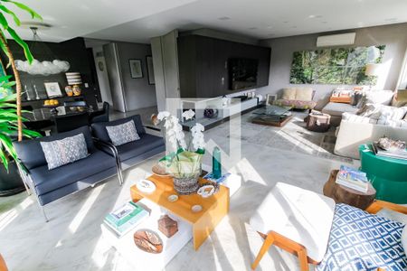 Sala de apartamento à venda com 3 quartos, 207m² em Jardim Panorama, São Paulo