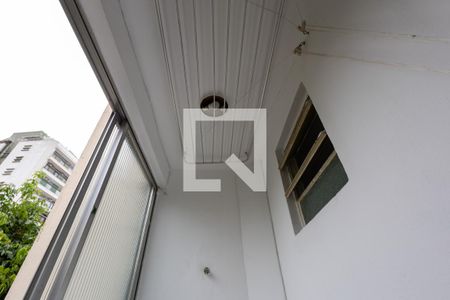 Apartamento à venda com 50m², 3 quartos e 1 vagaÁrea de Serviço