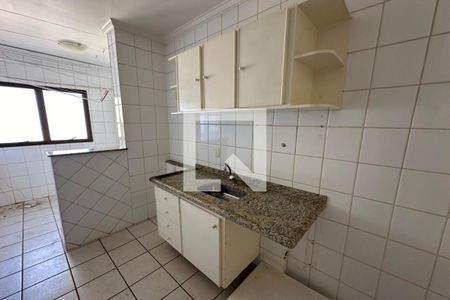 Apartamento para alugar com 70m², 2 quartos e 2 vagasCozinha
