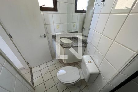 Apartamento para alugar com 70m², 2 quartos e 2 vagasBanheiro da Suíte