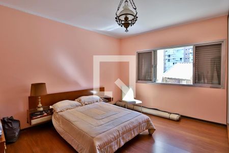 Casa para alugar com 3 quartos, 444m² em Água Rasa, São Paulo